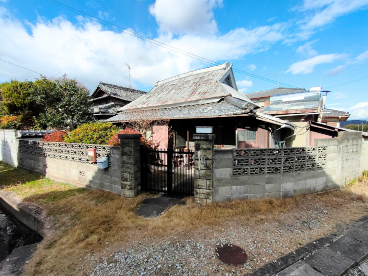 再建築が出来ない畑付き・築100年以上の平屋古家（兵庫県加古川市志方町・古民家物件）